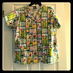 Medgear frog/spring scrub top